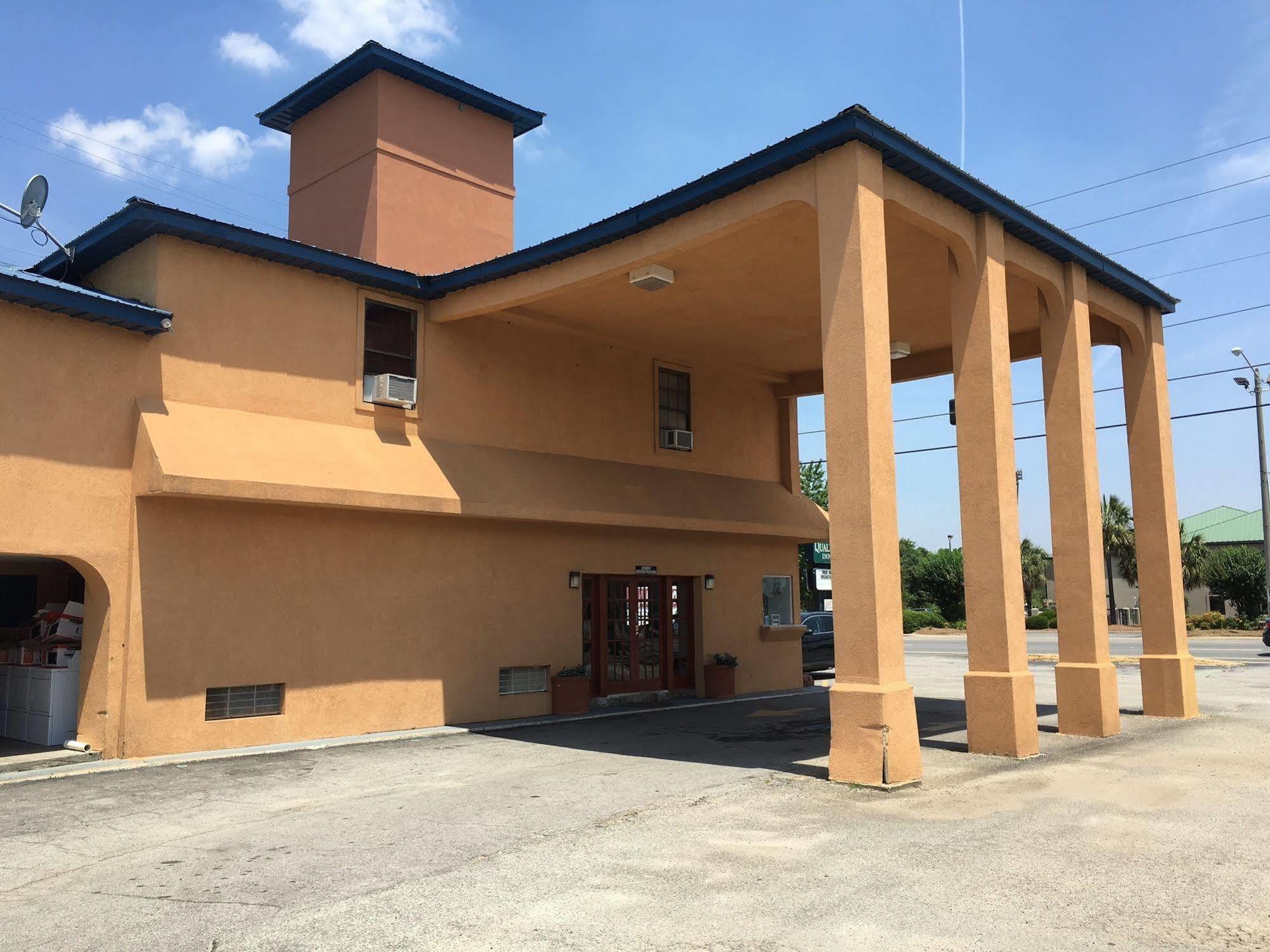 קורדל Capital Inn מראה חיצוני תמונה