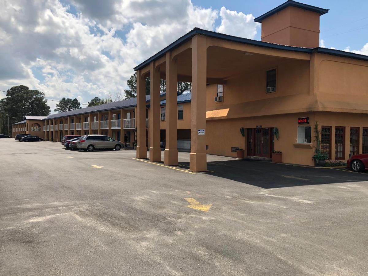 קורדל Capital Inn מראה חיצוני תמונה